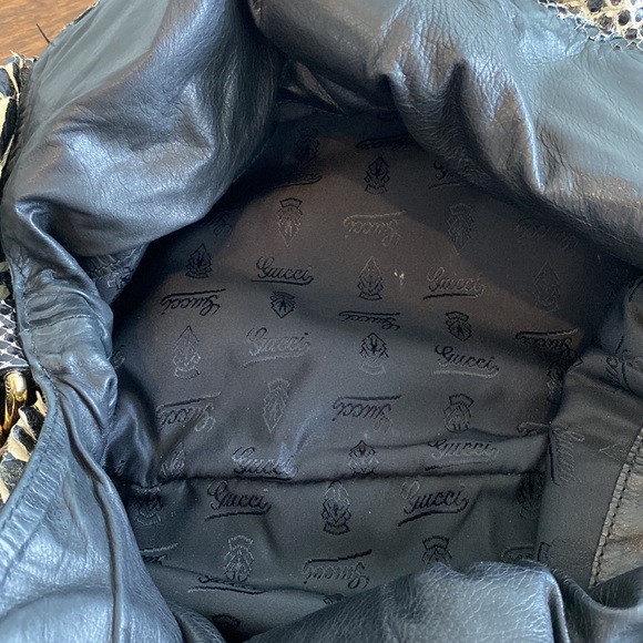 Gorgeous Gucci hysteria convertible Top handle bag Python -large - Picture 5 of 10